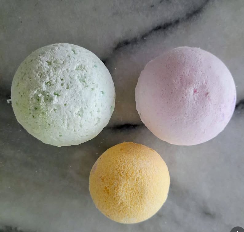Bath Bombs / Shower Steamers