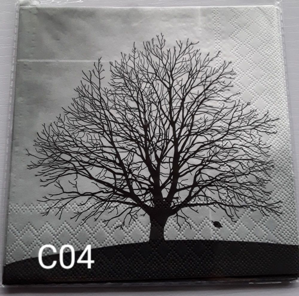 C04 - Tree Silhouette