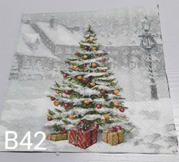 B42 - Christmas Tree