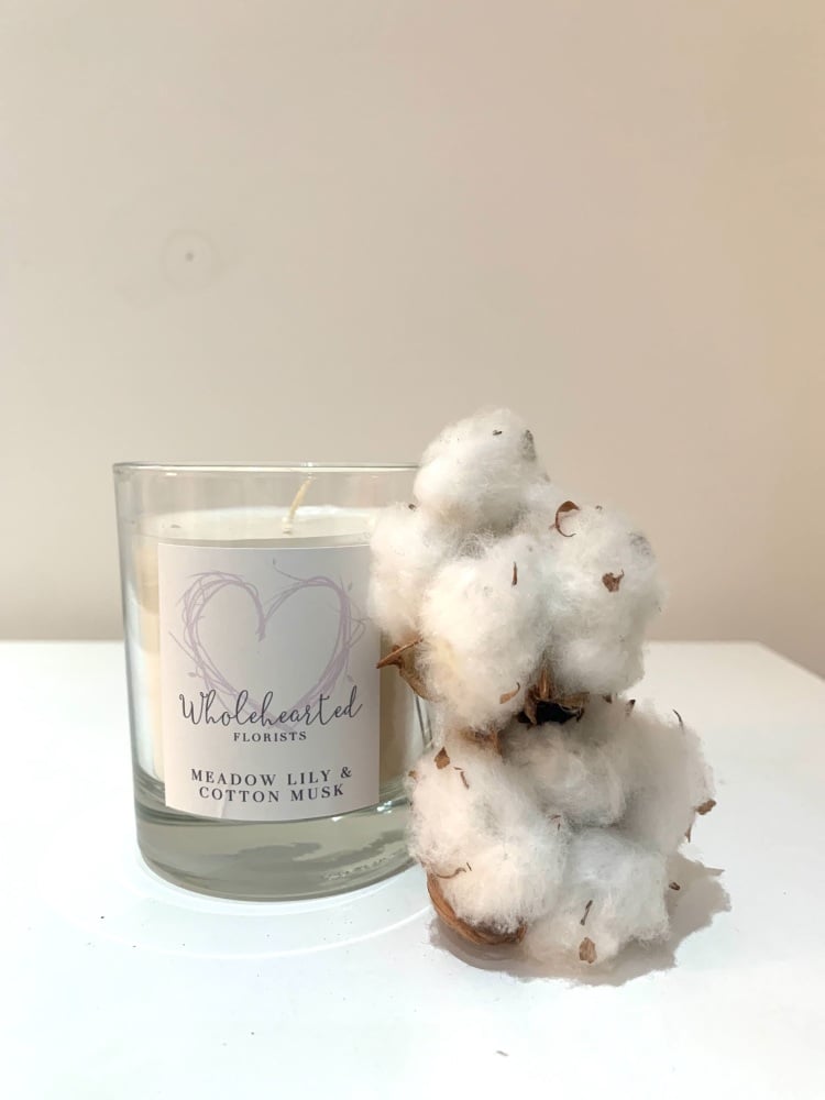 Meadow Lily & Cotton Soy Wax Candle 200g