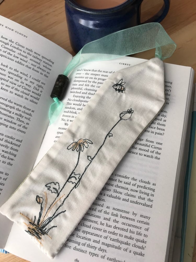 Daisy and bee textile bookmark