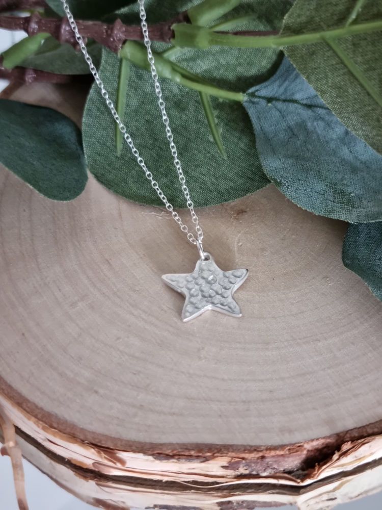 Textured Star Charm Necklace
