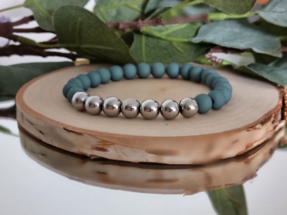 Hematite & Acrylic Beaded Bracelet Green