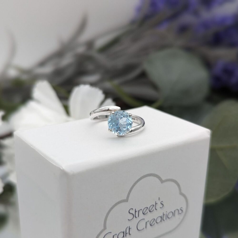 Sky Blue Topaz Wave Ring | Silver Rings