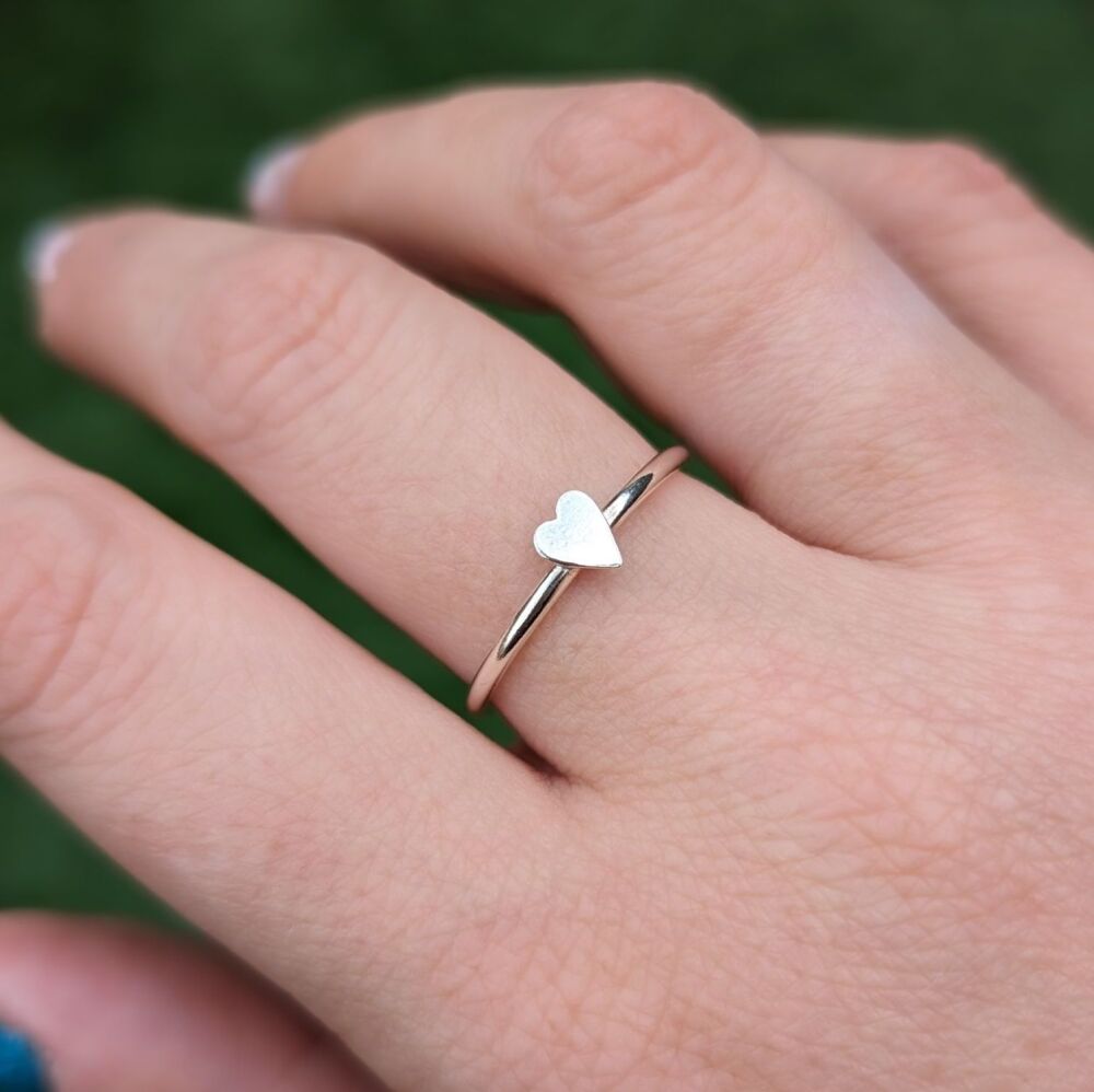 Dainty Heart Ring | Silver Rings