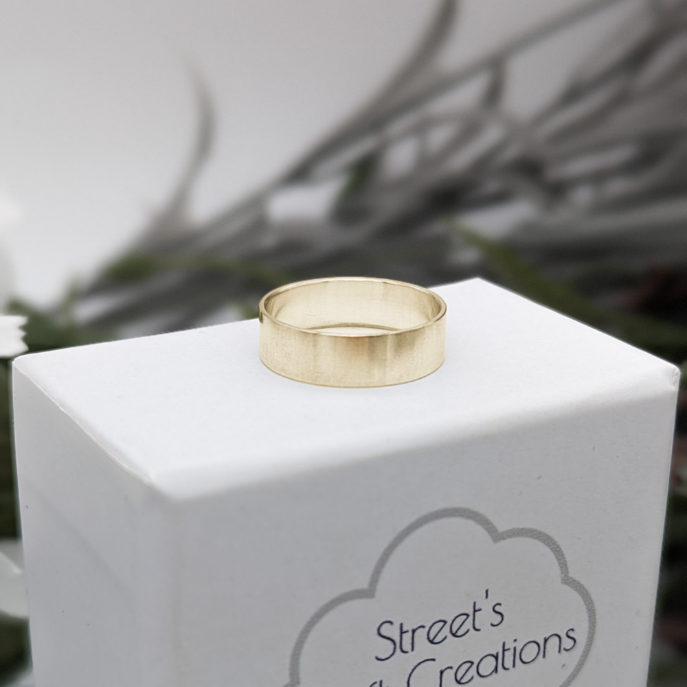 Wide Satin Gold Ring | 9ct gold rings