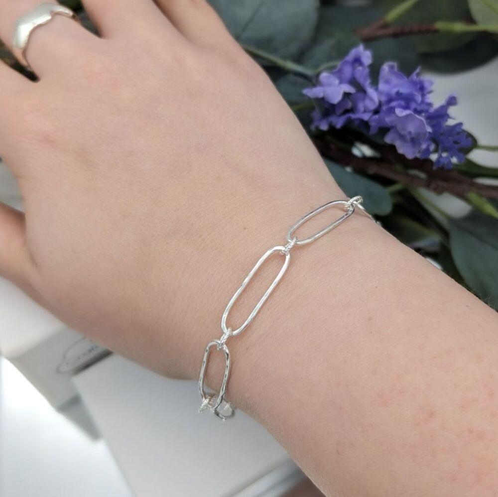 Textured Paperclip Link Bracelet | Silver Bracelets