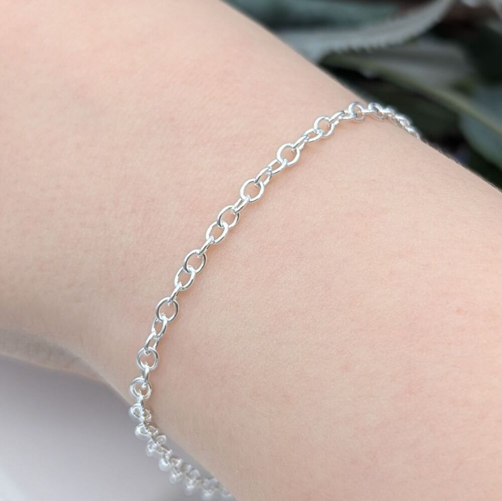 Dainty Silver Trace Chain Bracelet | Silver Bracelets