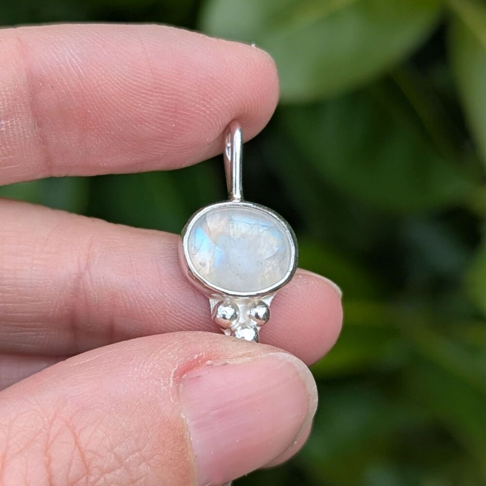Silver Moonstone Necklace - Luna Dew