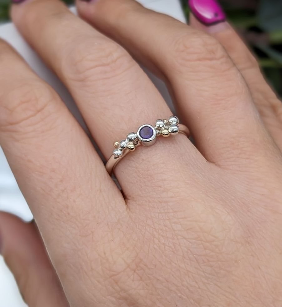 Silver Amethyst & gold granulation gemstone ring modelled on a hand