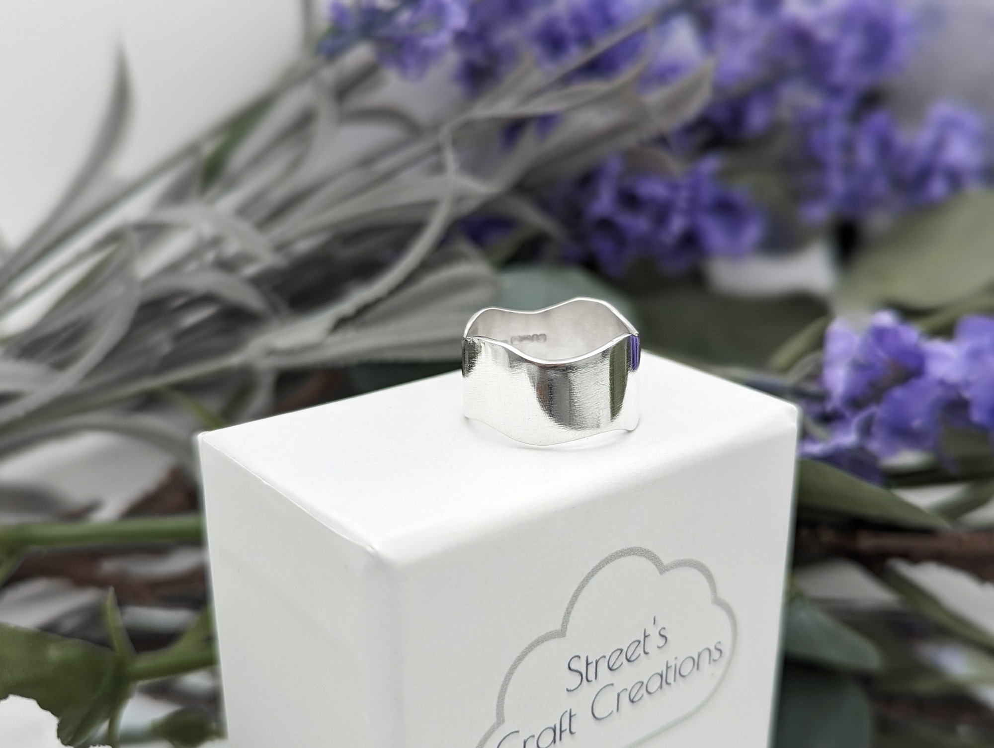 silver chunky wave ring