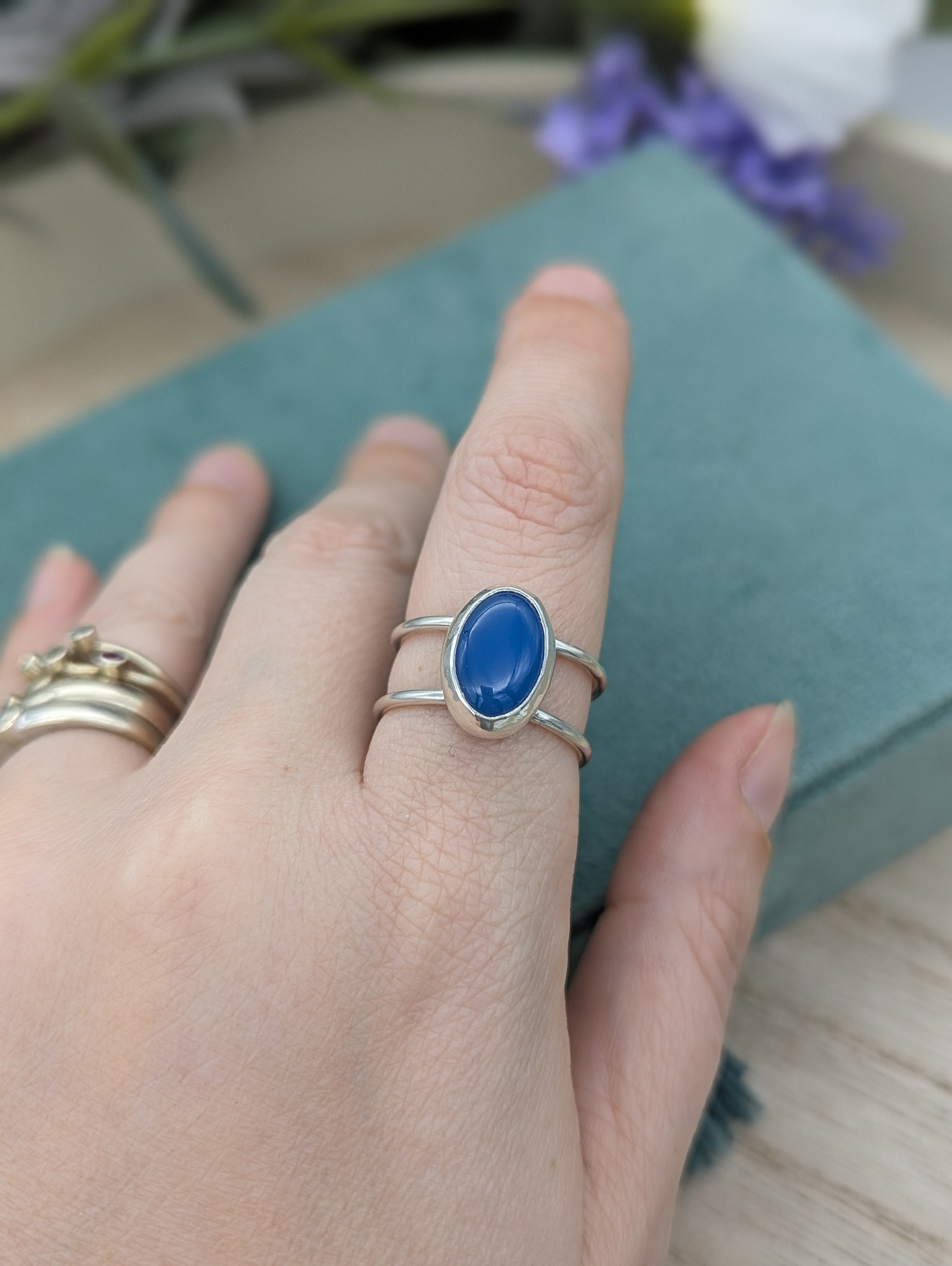 Open ring for arthritis sufferers