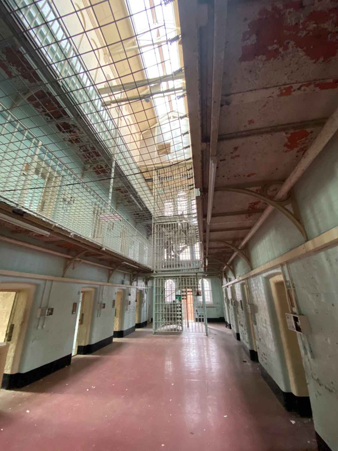 visit dorchester prison