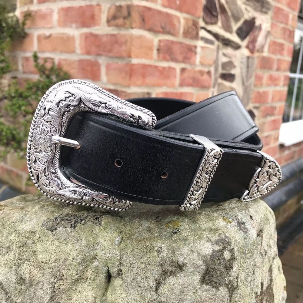 Leather Belt With Victorian Buckle Set