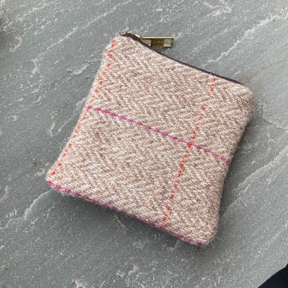 OATMEAL HERRINGBONE HARRIS TWEED & LEATHER COIN PURSE