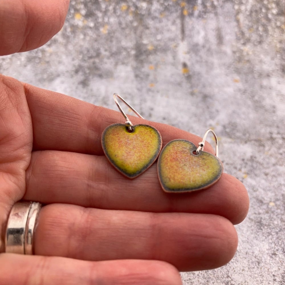 SECONDS YELLOW- Enamelled heart shaped earrings