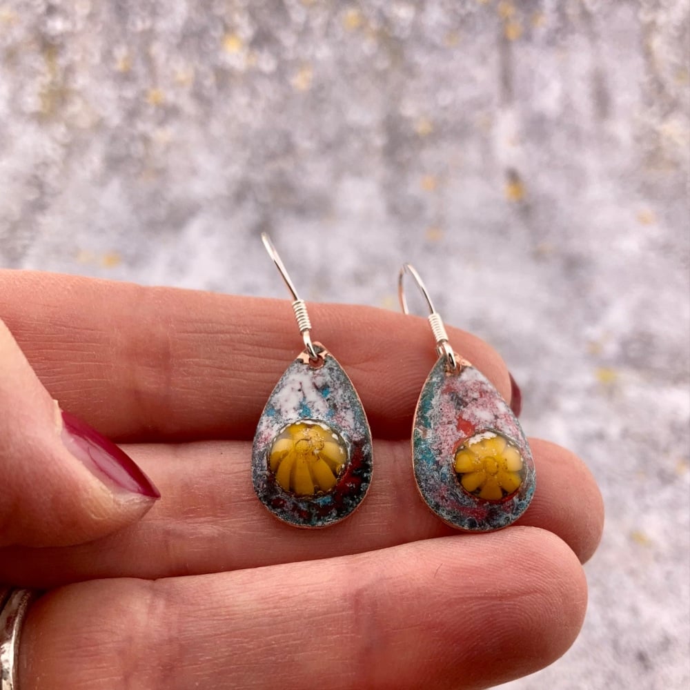 SECONDS -Multicolour teardrop with yellow flower Earrings