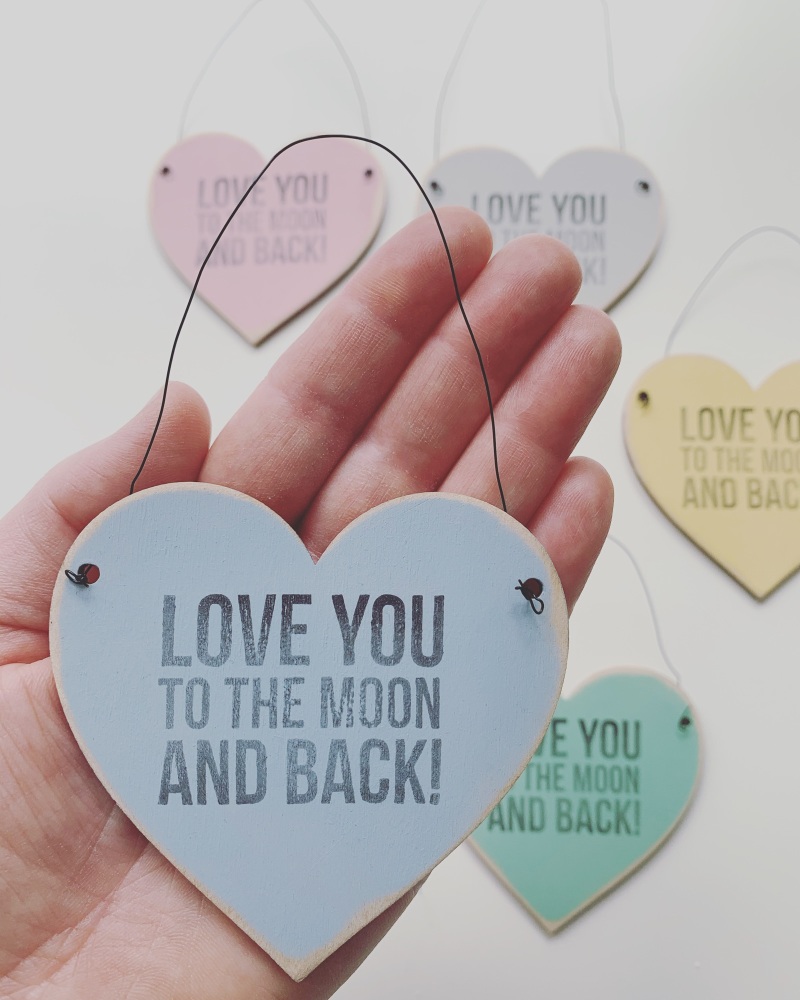 Love You To The Moon & Back! Heart Keepsake