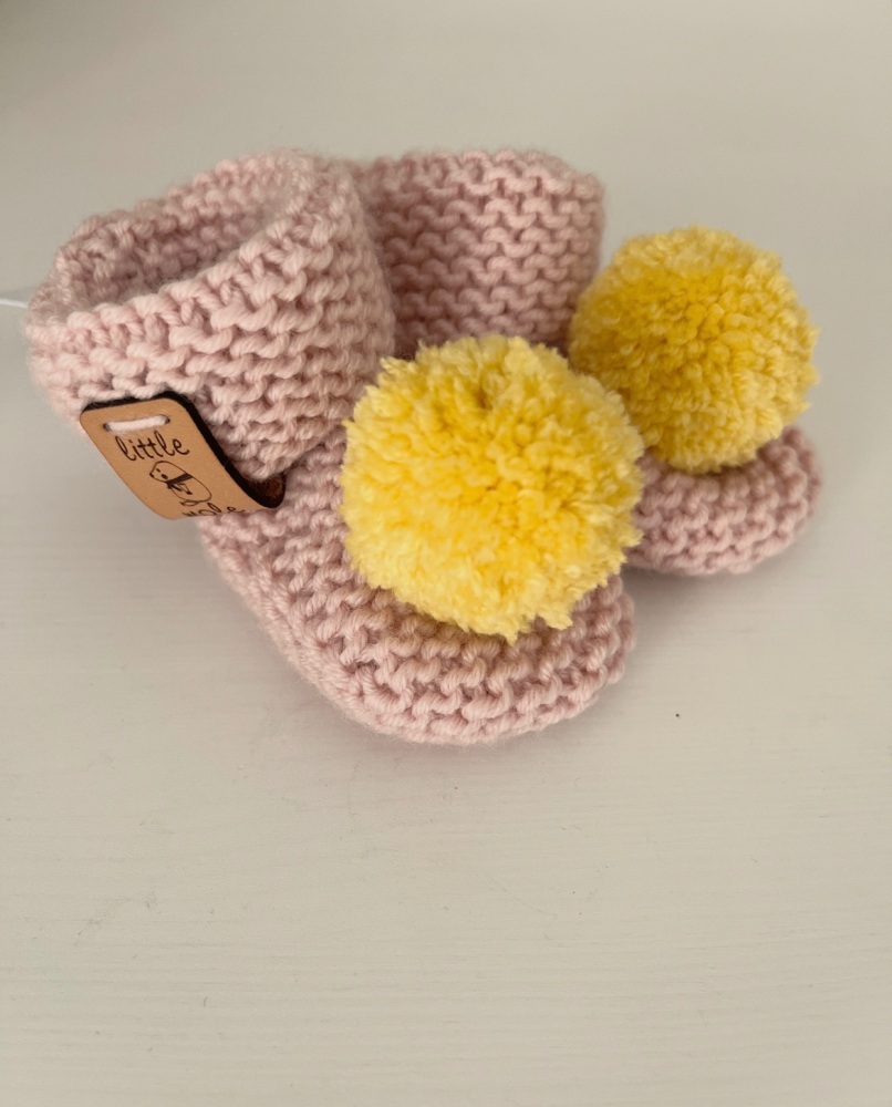 0-3m Pom Pom Booties - Pink & yellow
