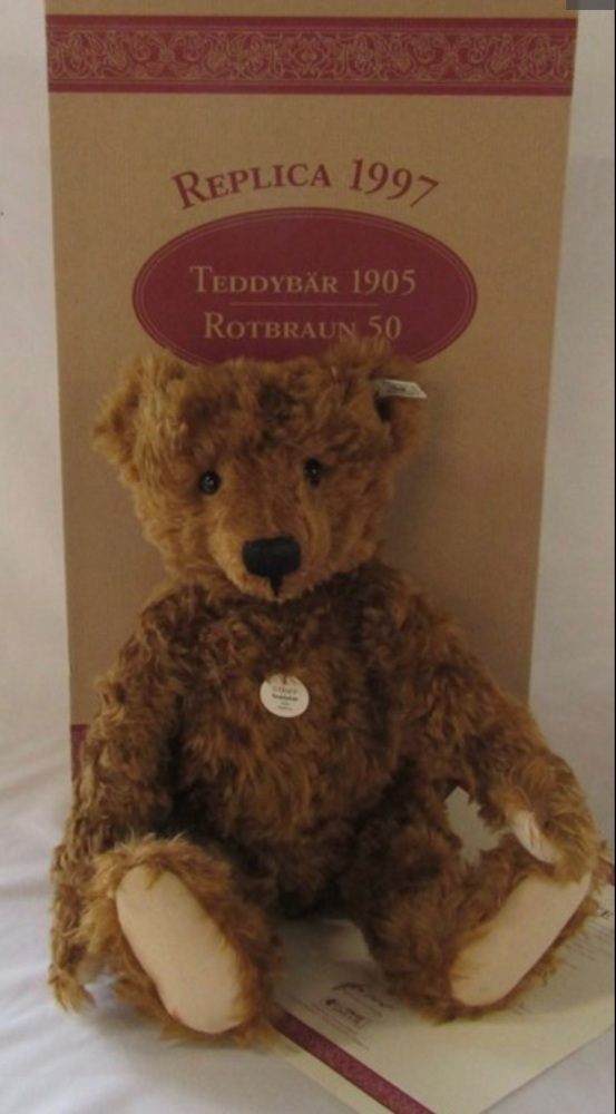 Steiff Replica 1905 teddy bear