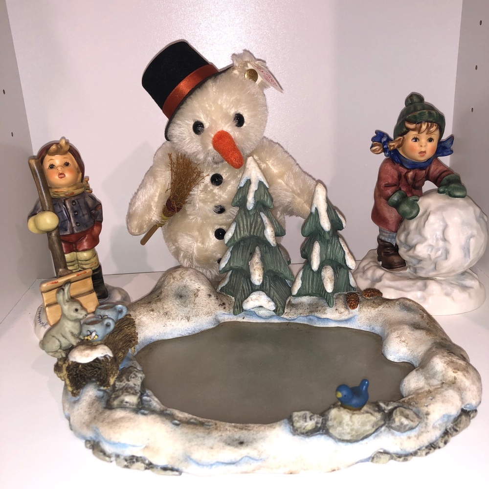 Hummel & Steiff "Frosty Friends Icy Adventure " Snowman & Figurine Set