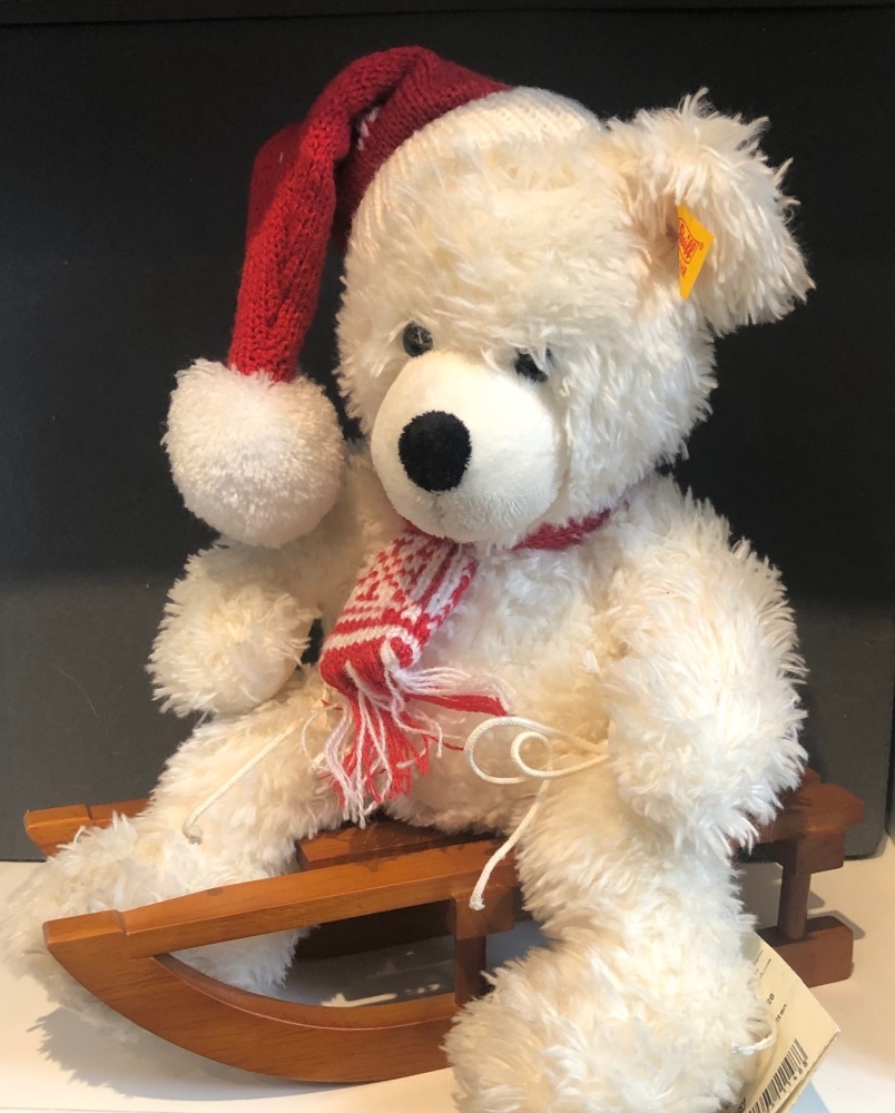 Steiff Christmas Bear 111488 on Sleigh