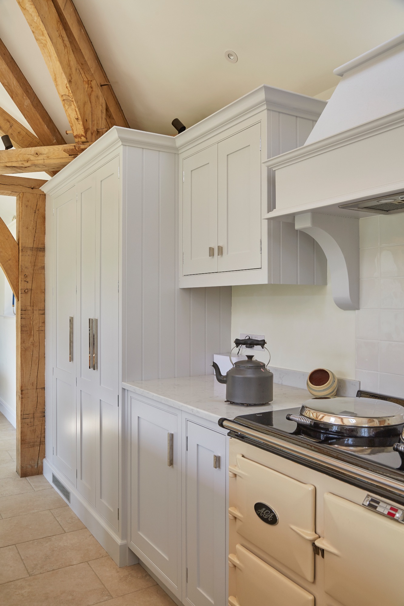 cream aga,kitchen design in the cotswolds, kitchen interior design in  Oxfordshire,bespoke kitchen, kitchen inspiration