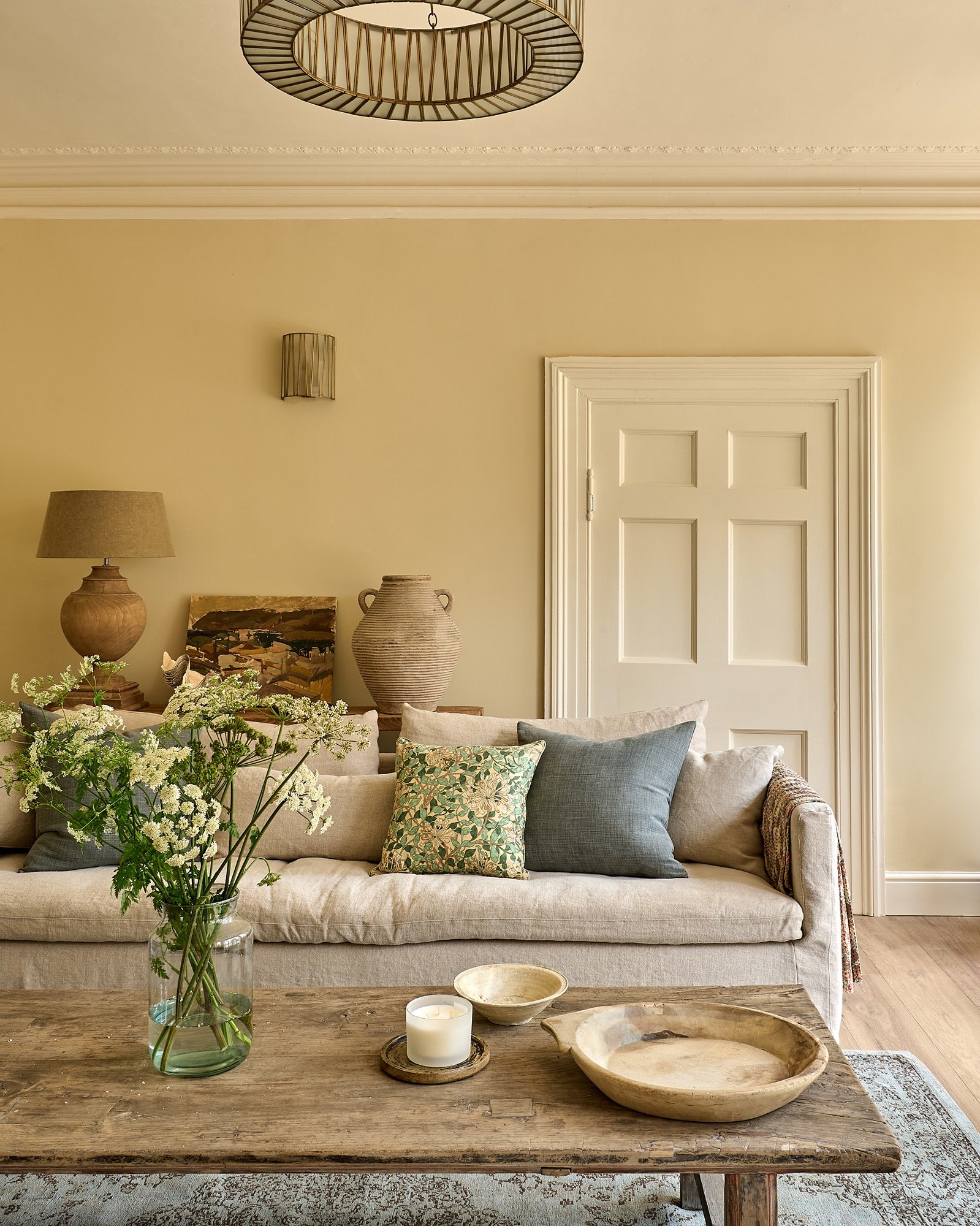 Cotswold Interiors Cotswold homes Cotswold style Cotswold living Oxfordshire The Cotswolds Country homes Period property Grade 2 listed Charles Mullineaux, Zota, Mike Garlick, Pooky, Olive & Barr, Little green, Farrow & ball, cotswold grey