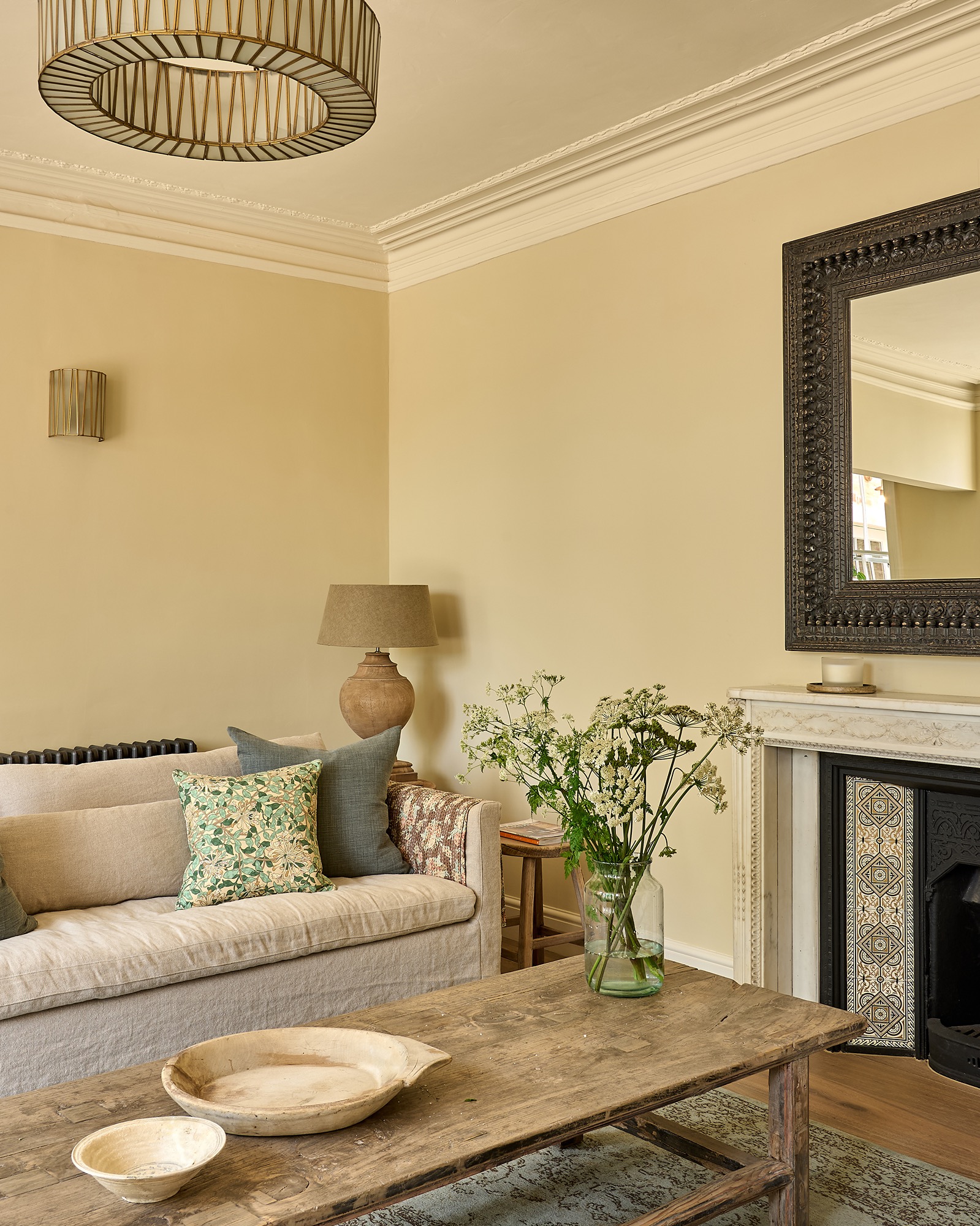 Cotswold Interiors Cotswold homes Cotswold style Cotswold living Oxfordshire The Cotswolds Country homes Period property Grade 2 listed Charles Mullineaux, Zota, Mike Garlick, Pooky, Olive & Barr, Little green, Farrow & ball, cotswold grey