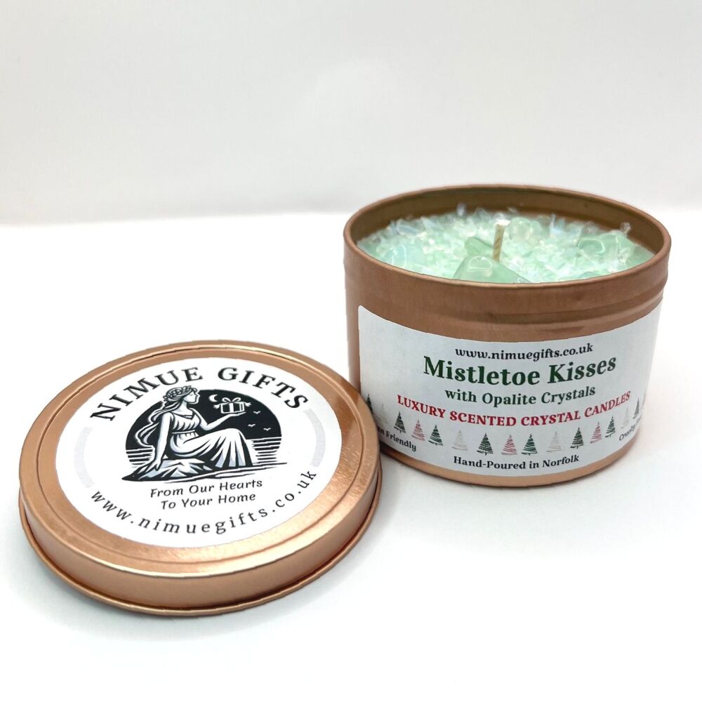 Mistletoe Kisses Scented Crystal Candle