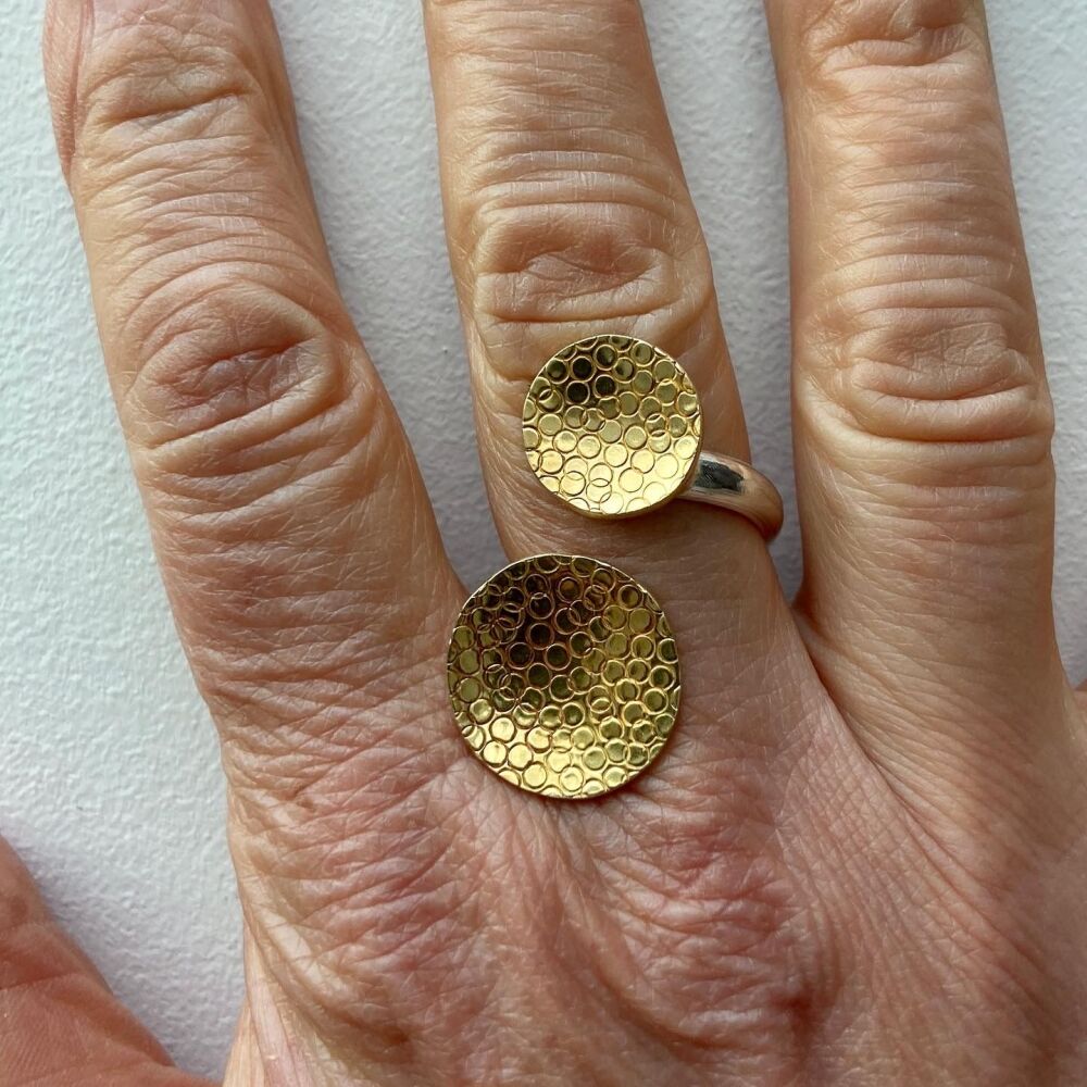 Adjustable brass Dam ring