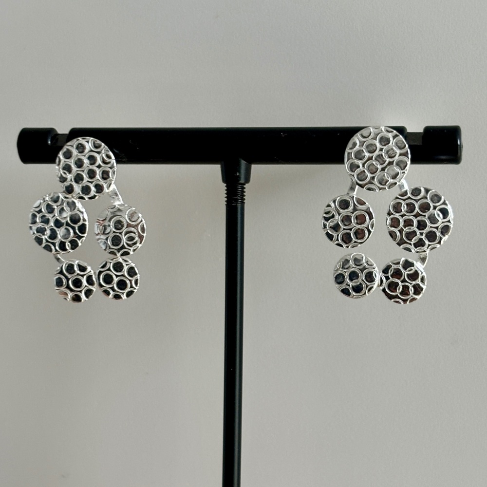 Small round multi stud earring