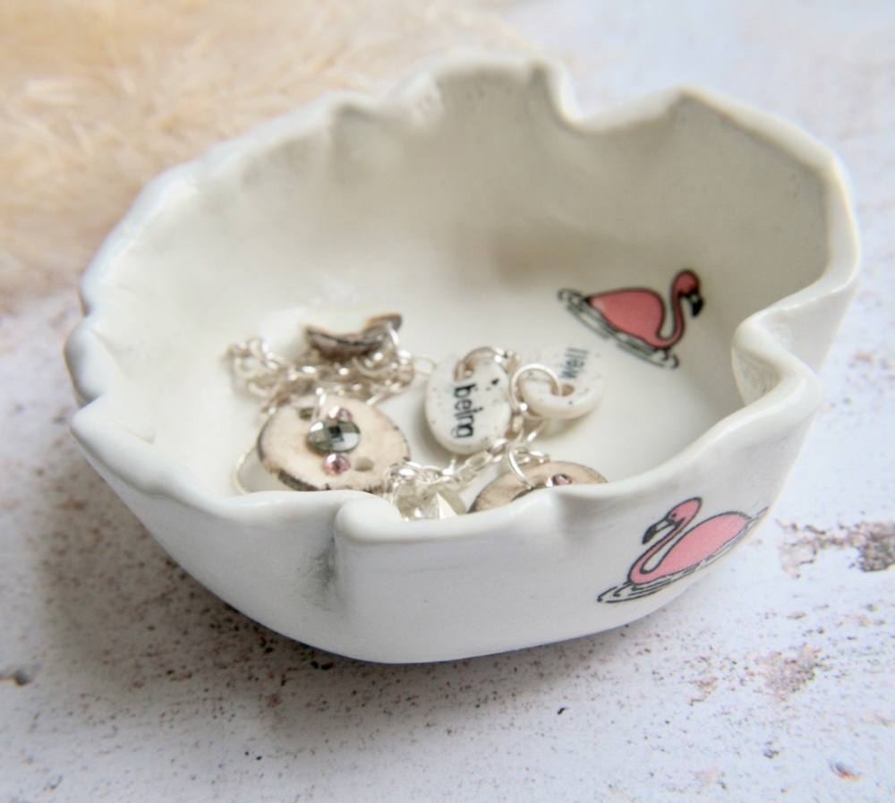 2 flamingos -  trinket dish, for your rings, earrings and delicate chains 