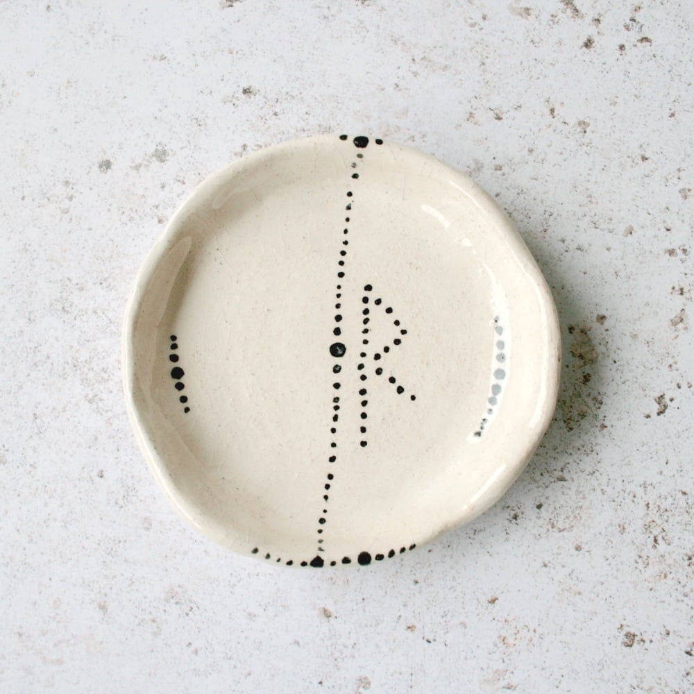Raidho rune ceramic dish 03