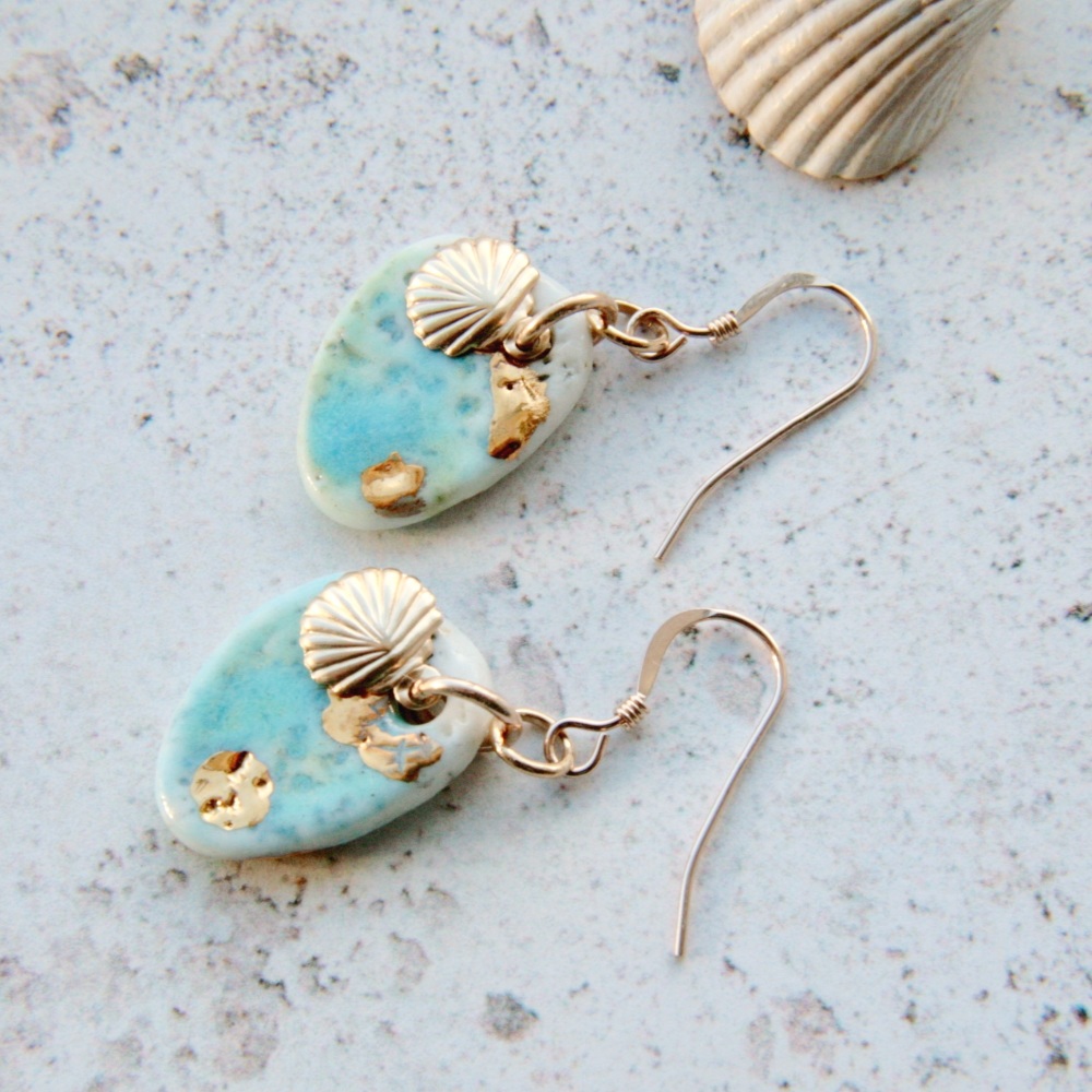 Happy summer memories - cute dangle earrings