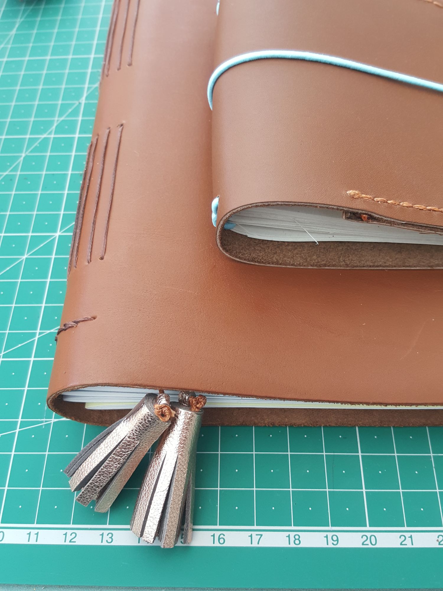 felt and leather tablet case