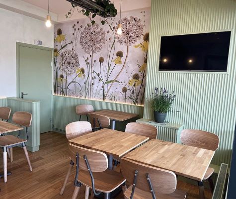 Loving Hut Southgate vegan restaurant cafe design-2