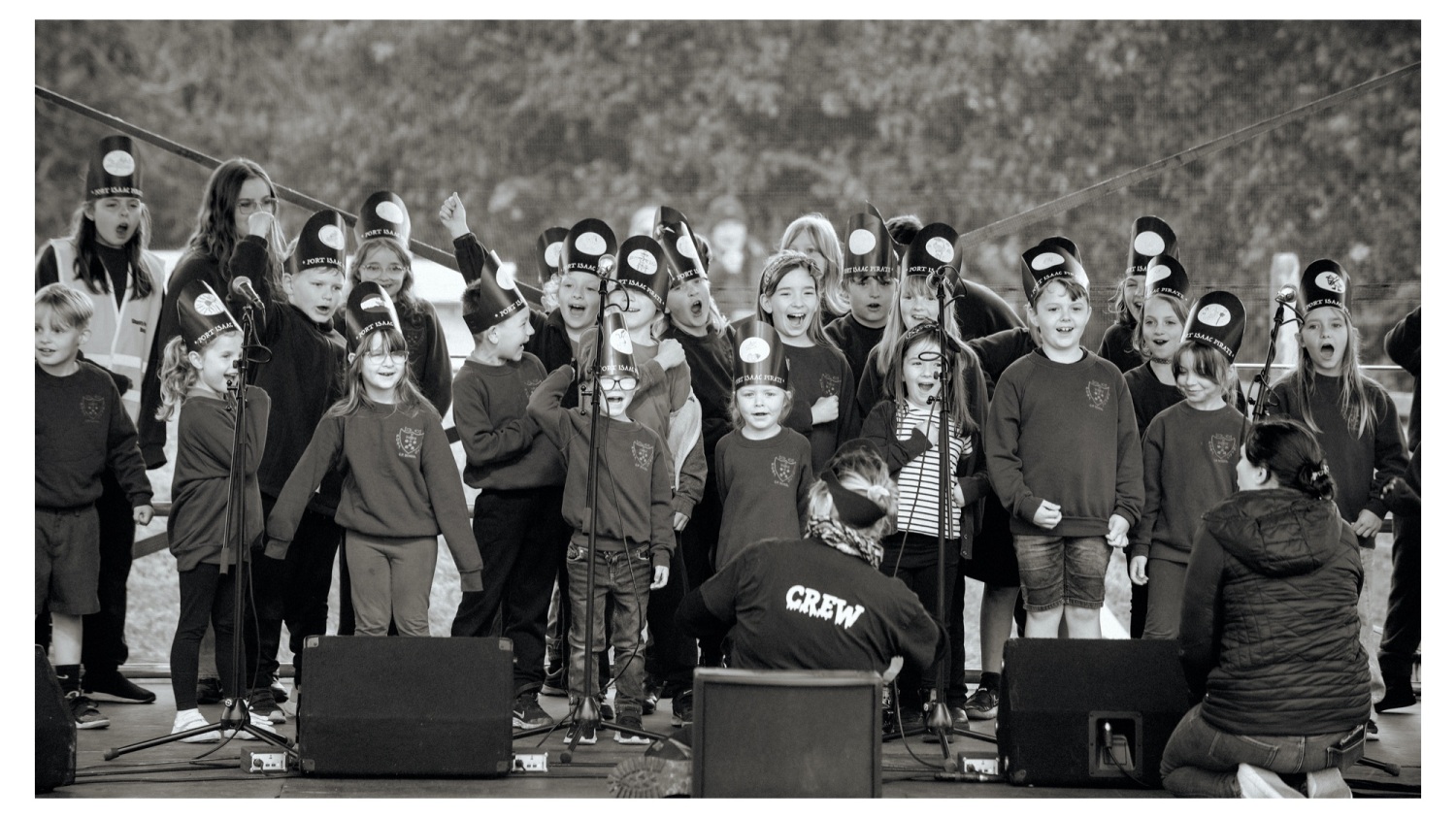 Pictures from the 2024 Port Isaac Shanty Festival