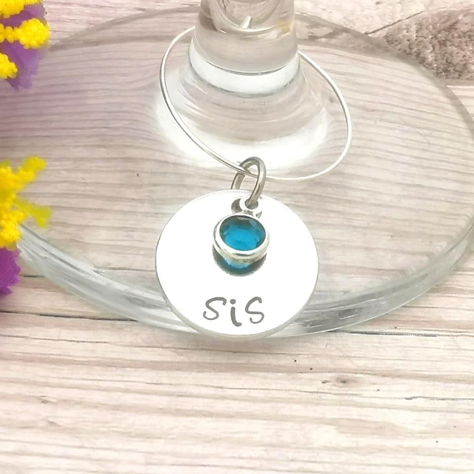 Personalised wine glass charm Small metal disc with name & coloured crystal