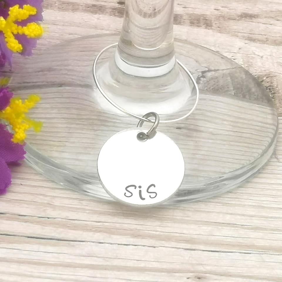 Personalised Place Names | Wedding Table Decoration | Custom Wine Glass Charm | Custom Drink Marker | Hen Party Favour | Friend Small Gift 