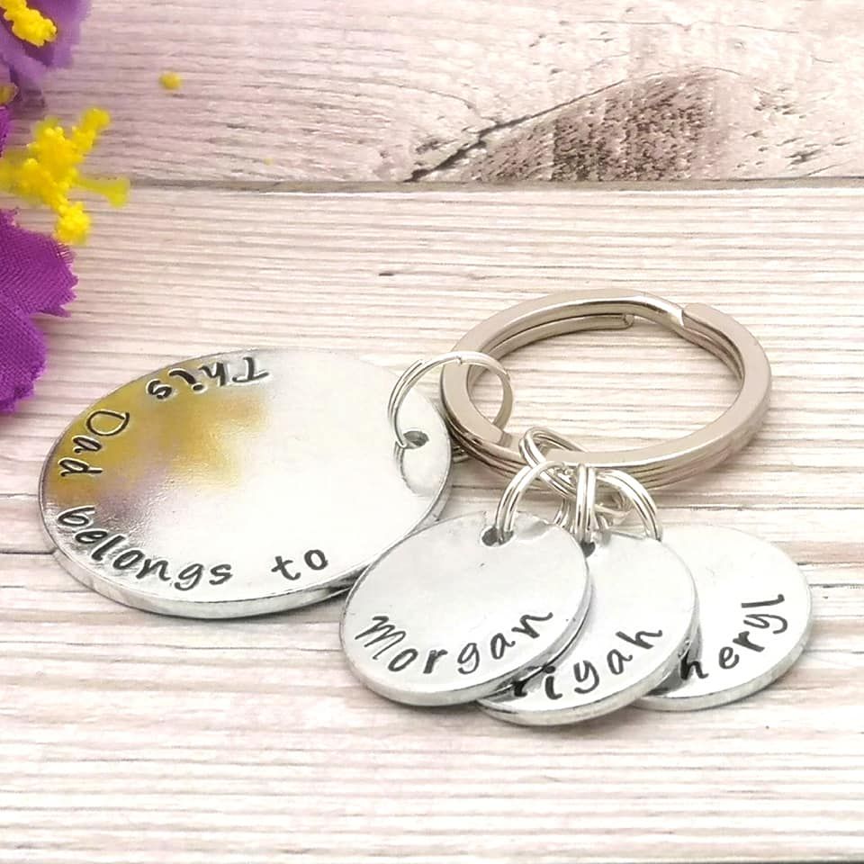 This Dad belongs to keyring. Multiple personalised name charms
