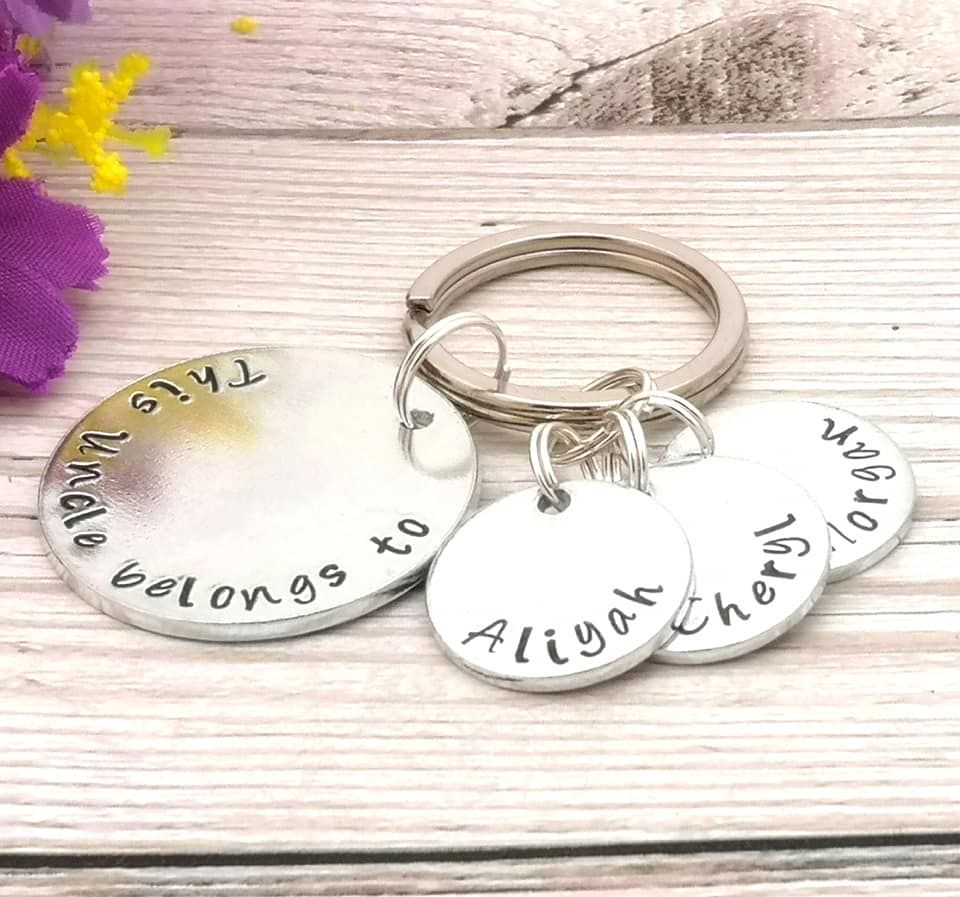 This Uncle belongs to keyring. Multiple personalised name charms