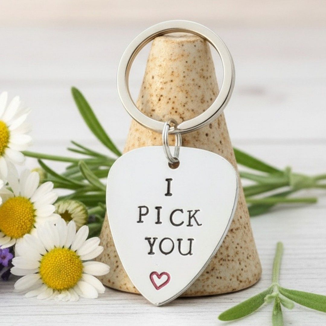 I Pick You Keyring – Guitar Pick Plectrum Gift