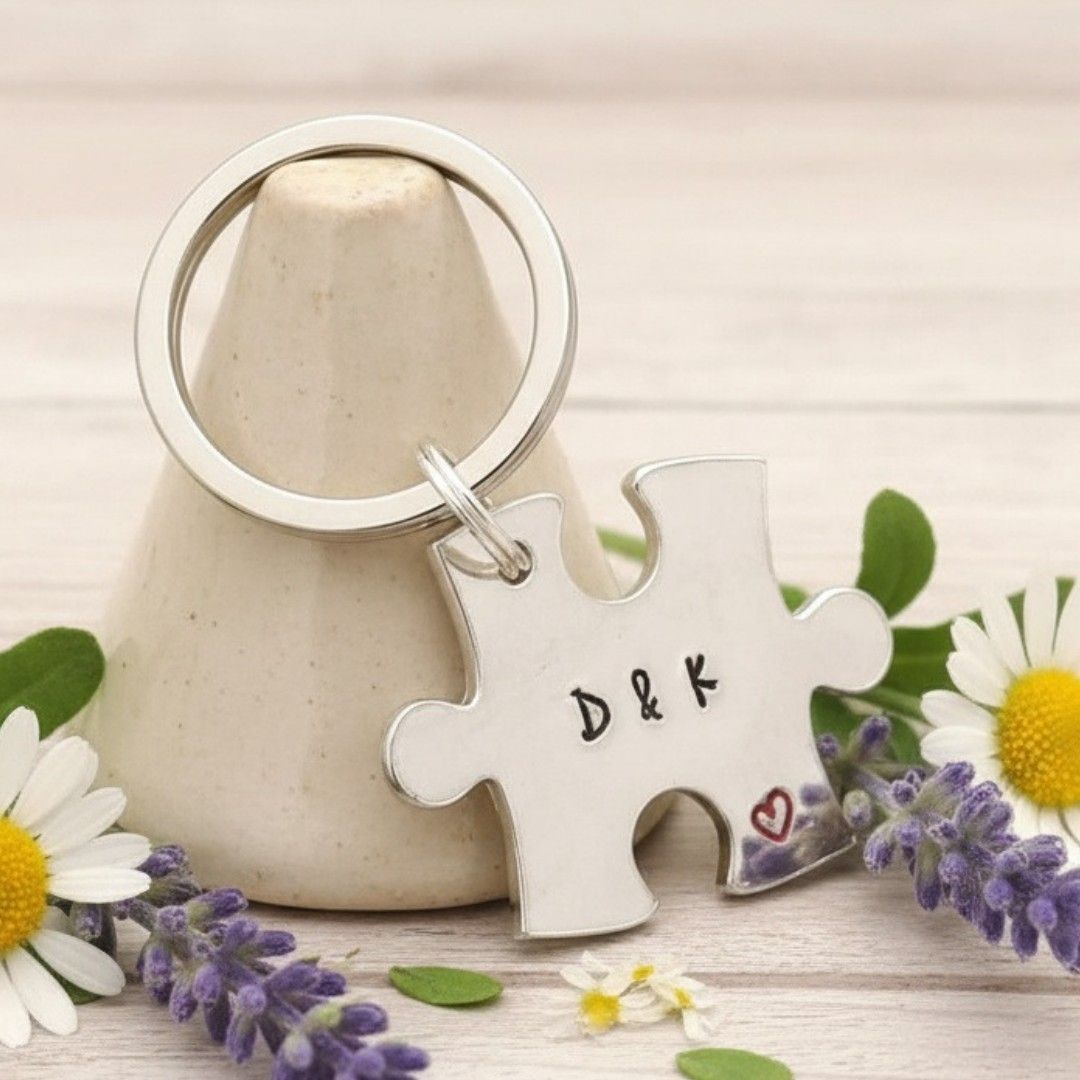 Personalised Puzzle Piece Keyring with Initials – Jigsaw Couples Gift