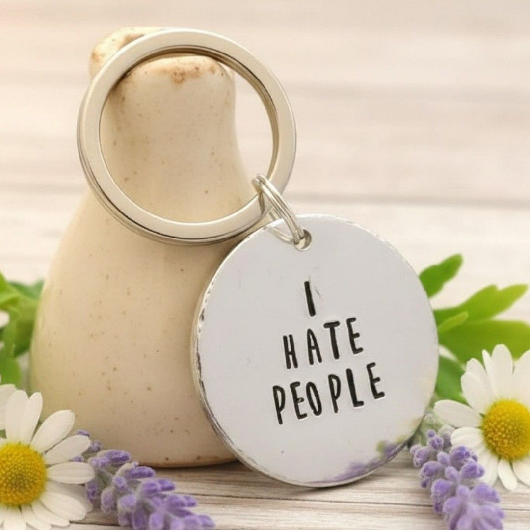 “I Hate People” Aluminium Keyring – Funny Gift for Antisocial Friend