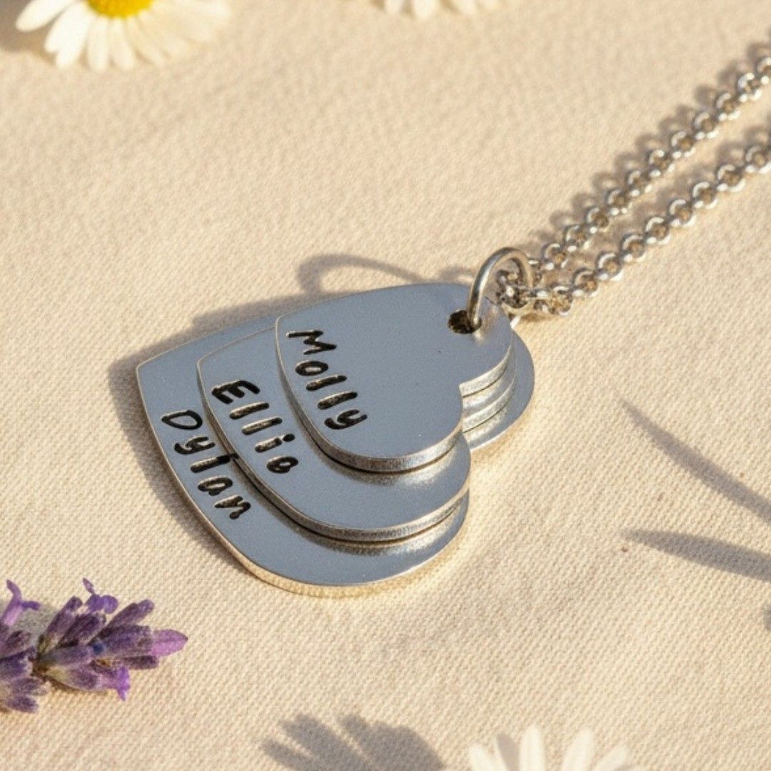 Stainless steel chain with three personalised heart charms