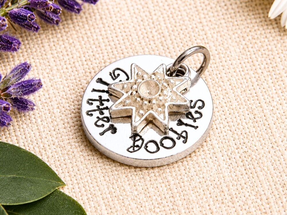 1 Month Breastfeeding Milestone Charm &ndash; Glitter Boobies
