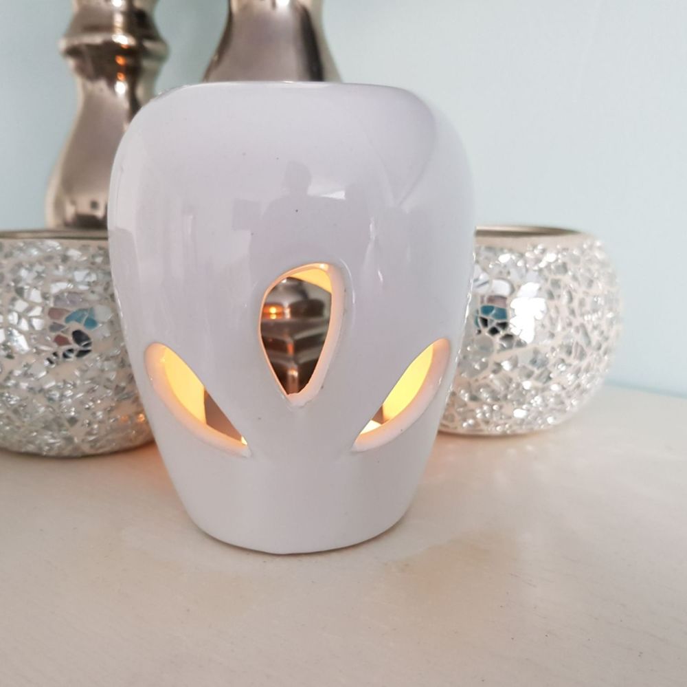 Bulb Tear drop White Ceramic oil burner 