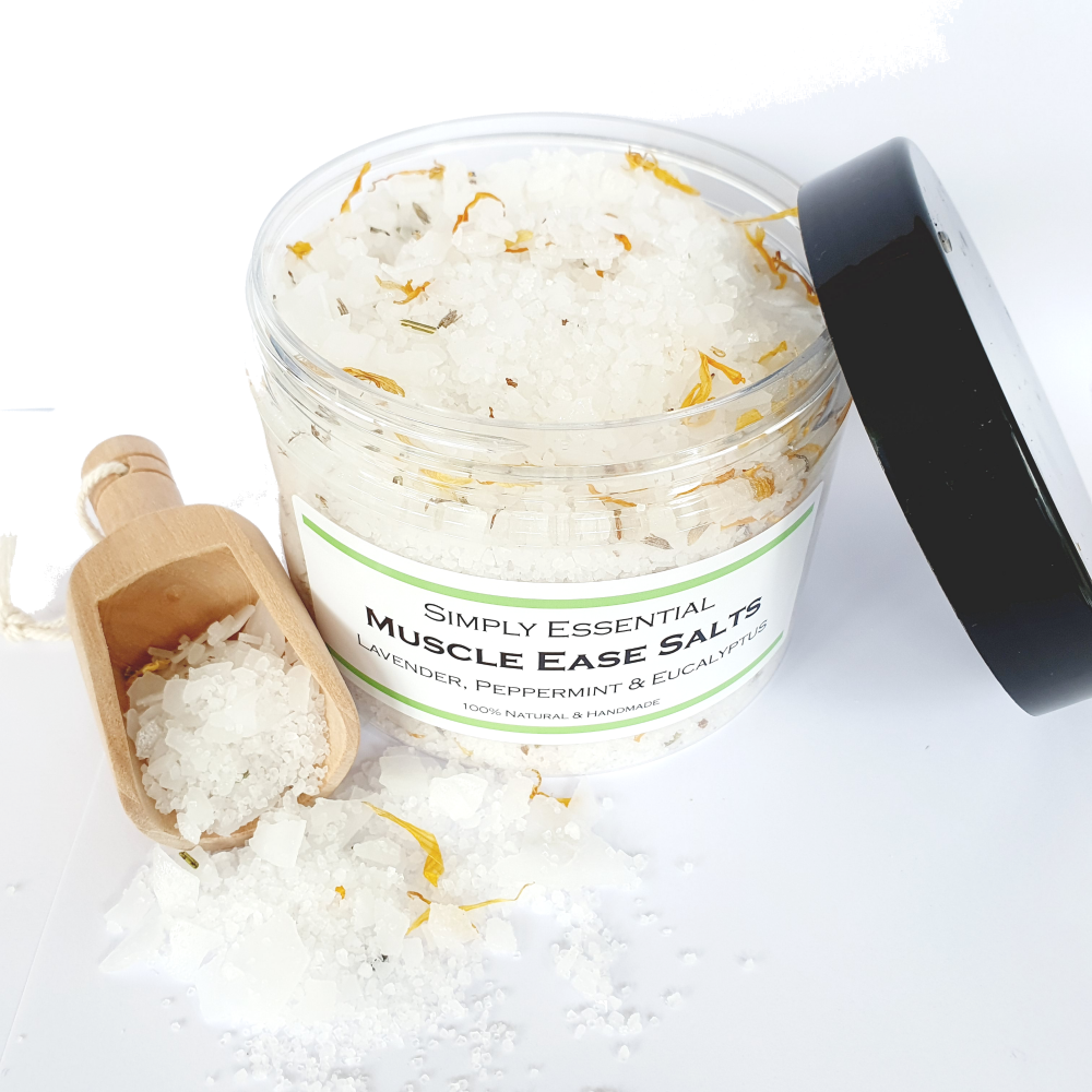Large Muscle Ease Bath Salts with Lavender, Peppermint & Eucalyptus 500g