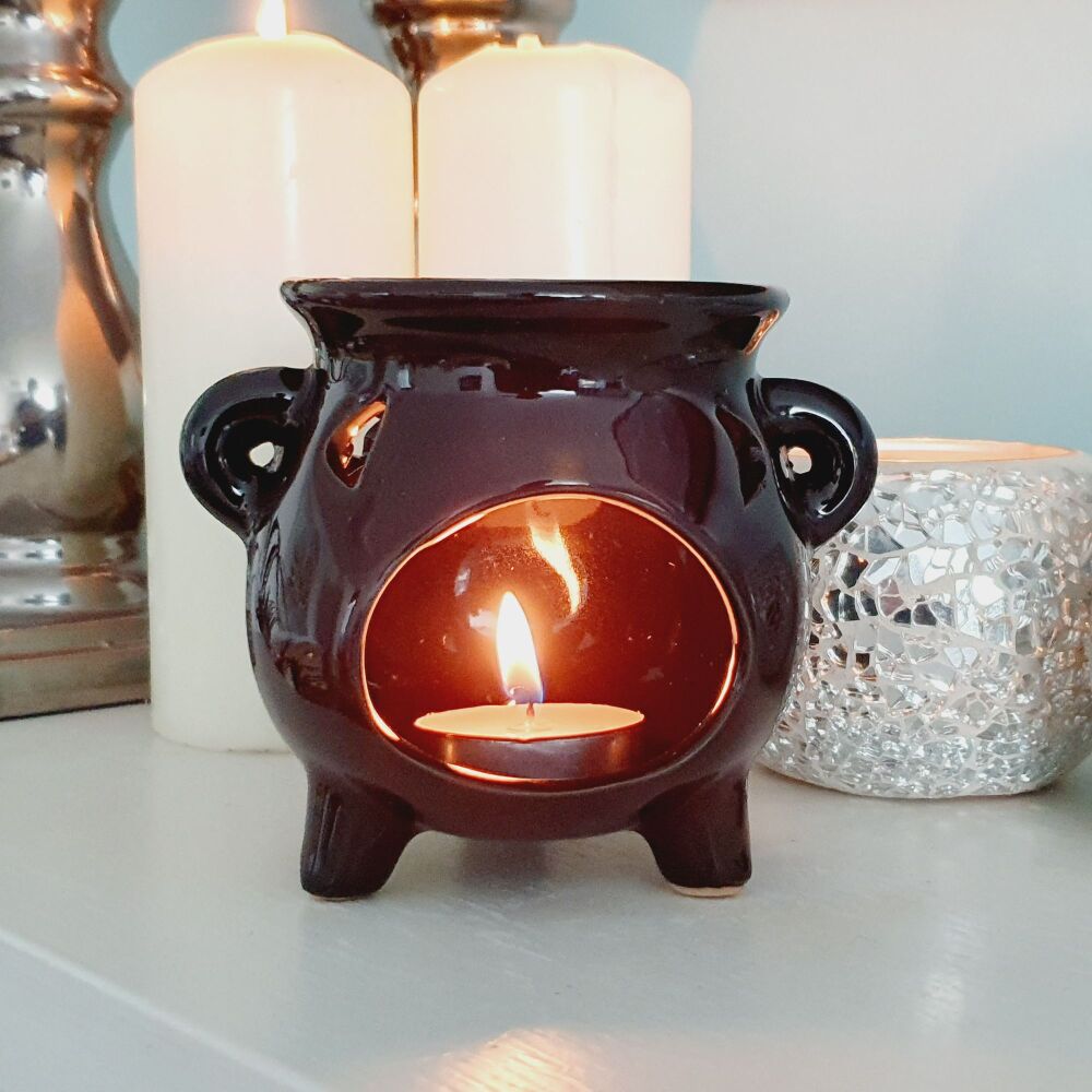 Black Cauldron Oil burner - Moon & Star cut outs